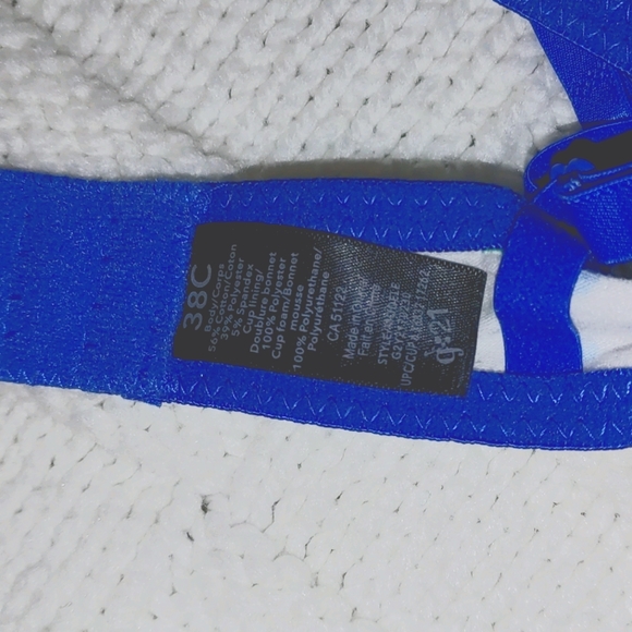 G21- 38C bra - Picture 3 of 3